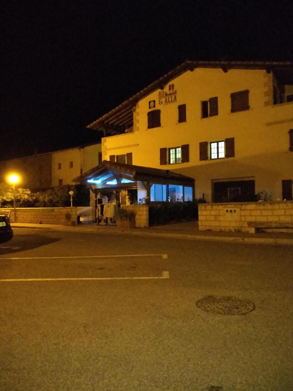 Alojamientos Acá y Allá Urdaniz Exterior foto